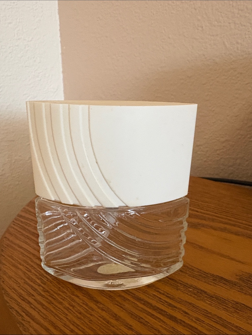 Avon Modern White and Clear Decorative - White -empty